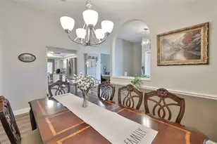 3931 Appletree Dr, Valrico, FL 33594 - Photo 9