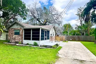 5045 Green Key Rd, New Port Richey, FL 34652 - Photo 1