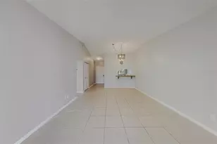 1109 E Rohe St, Tarpon Springs, FL 34689 - Photo 19