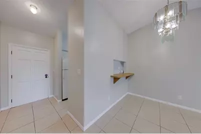 1109 E Rohe Street #A & B, Tarpon Springs, FL 34689 - Photo 5