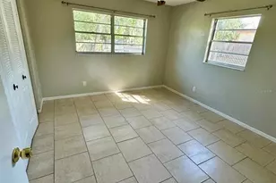 1109 E Rohe St, Tarpon Springs, FL 34689 - Photo 11