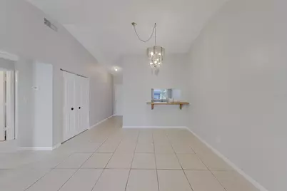 1109 E Rohe Street #A & B, Tarpon Springs, FL 34689 - Photo 15