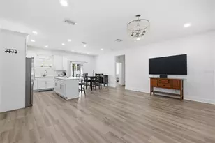 4401 Cobia Dr SE, Saint Petersburg, FL 33705 - Photo 3