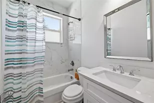 4401 Cobia Dr SE, Saint Petersburg, FL 33705 - Photo 11