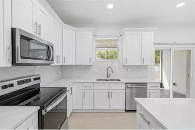 4401 Cobia Drive SE, Saint Petersburg, FL 33705 - Photo 7
