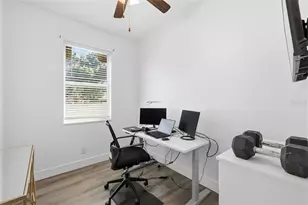 4401 Cobia Dr SE, Saint Petersburg, FL 33705 - Photo 17