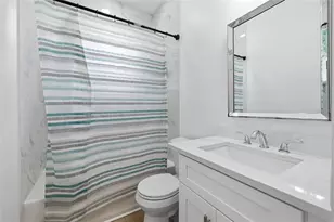 4401 Cobia Dr SE, Saint Petersburg, FL 33705 - Photo 17