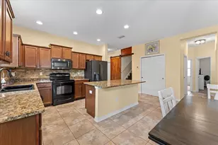 8005 112th Ave E, Parrish, FL 34219 - Photo 13