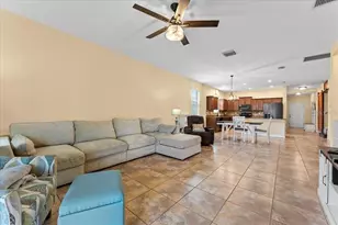 8005 112th Ave E, Parrish, FL 34219 - Photo 17