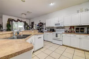 14985 Alan Ct, Largo, FL 33771 - Photo 7