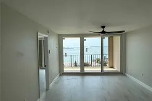 2530 Gary Cir, Dunedin, FL 34698 - Photo 19