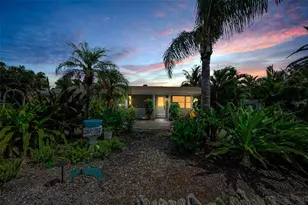 7691 Coquina Way, Saint Pete Beach, FL 33706 - Photo 31