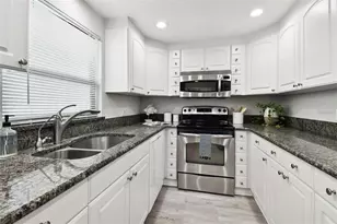 200 Woodette Dr, Dunedin, FL 34698 - Photo 19