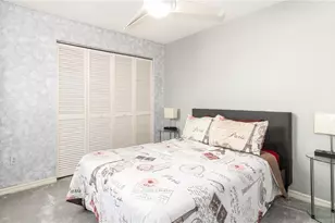 10438 St Tropez Pl, Tampa, FL 33615 - Photo 23