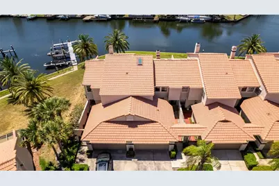 10438 Saint Tropez Place, Tampa, FL 33615 - Photo 33