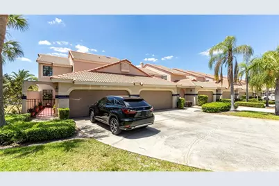 10438 Saint Tropez Place, Tampa, FL 33615 - Photo 5