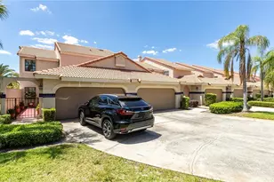 10438 St Tropez Pl, Tampa, FL 33615 - Photo 5