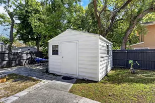 6609 Jennifer Dr, Temple Terrace, FL 33617 - Photo 49