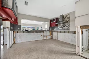 316 89th Ave NE, Saint Petersburg, FL 33702 - Photo 11