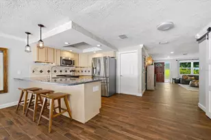 5700 Harding Blvd NE, Saint Petersburg, FL 33703 - Photo 15