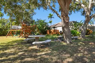 360 Liam Ave, Tarpon Springs, FL 34689 - Photo 65