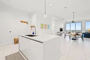 777 3rd Ave N, Saint Petersburg, FL 33701 - Photo 9
