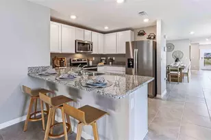 7254 Flint Crk Dr, Land O Lakes, FL 34638 - Photo 9