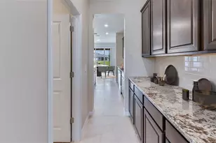 4311 Hidden Farm Dr, Plant City, FL 33565 - Photo 5