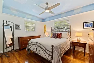 1055 Monticello Blvd N, Saint Petersburg, FL 33703 - Photo 13