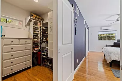 1055 Monticello Boulevard N, Saint Petersburg, FL 33703 - Photo 25