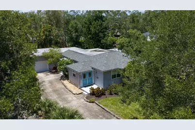 1055 Monticello Boulevard N, Saint Petersburg, FL 33703 - Photo 35