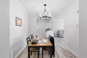 18001 Richmond Pl Dr, Tampa, FL 33647 - Photo 9