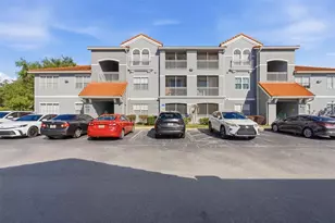 18001 Richmond Pl Dr, Tampa, FL 33647 - Photo 3