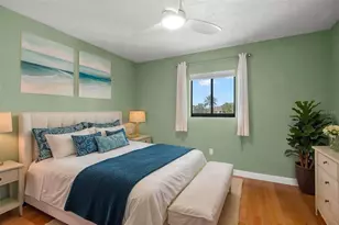 8711 Blind Pass Rd, Saint Petersburg, FL 33706 - Photo 29