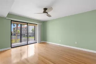 8711 Blind Pass Rd, Saint Petersburg, FL 33706 - Photo 25