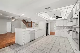 18731 Firethorn Dr, Spring Hill, FL 34610 - Photo 19
