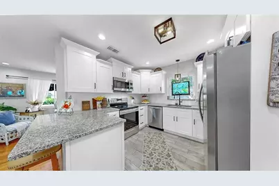 4020 Queen Street N, Saint Petersburg, FL 33714 - Photo 9