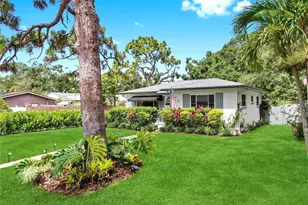 4020 Queen St N, Saint Petersburg, FL 33714 - Photo 43