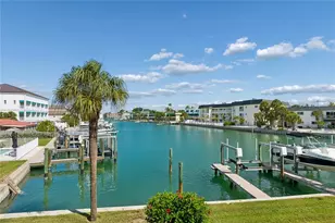 152 117th Ave, Treasure Island, FL 33706 - Photo 17