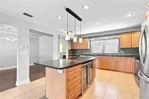 152 117th Ave, Treasure Island, FL 33706 - Photo 23