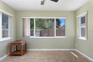 6401 26th Way N, Saint Petersburg, FL 33702 - Photo 15