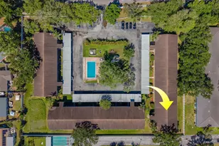 9881 113th St, Seminole, FL 33772 - Photo 31