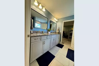 12870 Twin Bridges Drive, Riverview, FL 33579 - Photo 47