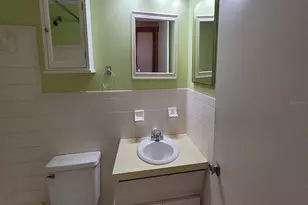 2298 Netherlands Dr, Clearwater, FL 33763 - Photo 21