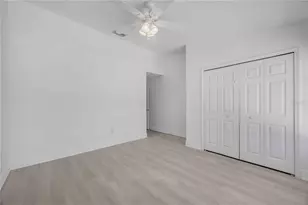 727 Kensington Lake Cir, Brandon, FL 33511 - Photo 47