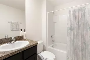 8465 Wheat Stone Dr, Zephyrhills, FL 33540 - Photo 11