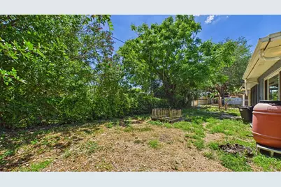 8840 Carmen Lane, Port Richey, FL 34668 - Photo 53