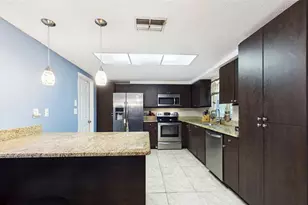 8840 Carmen Ln, Port Richey, FL 34668 - Photo 11