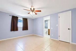 8840 Carmen Ln, Port Richey, FL 34668 - Photo 29