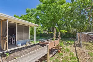 8840 Carmen Ln, Port Richey, FL 34668 - Photo 47